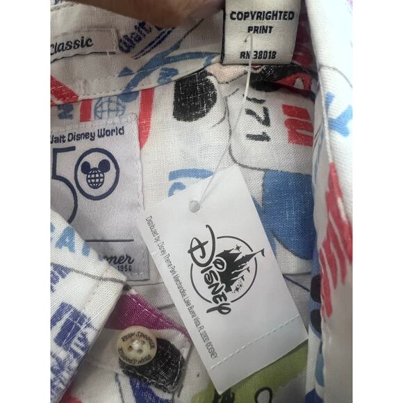 NWT Disney World 50th Anniversary Reyn Spooner 2021 Passholder Camp Shirt Sz S - Picture 5 of 5